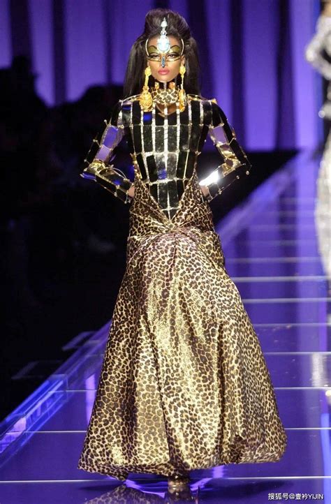 Christian Dior by John Galliano Spring/Summer 2005 “Dior Not 